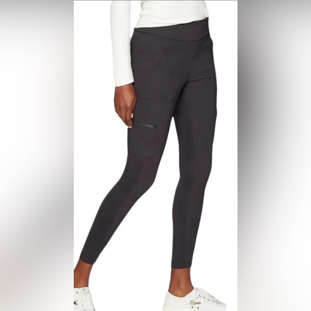 Athleta Highline Hybrid Women's Cargo Pants Size 4 Black Travel Zip Pockets